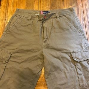 CHAPS cargo pants in very good condition